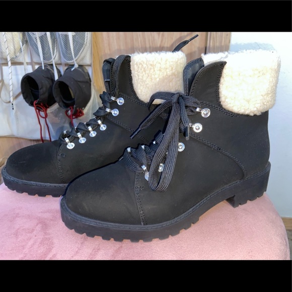 Forever 21 boots - Picture 2 of 7